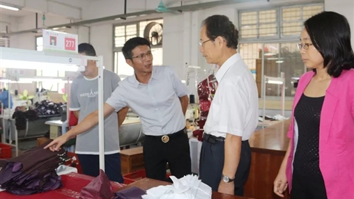 中國成人教育協(xié)會副會長張昭文蒞臨百裕集團(tuán)調(diào)研